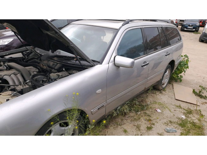 MECANICA TRASERA MERCEDES E 290 T TURBODIESEL 1999
