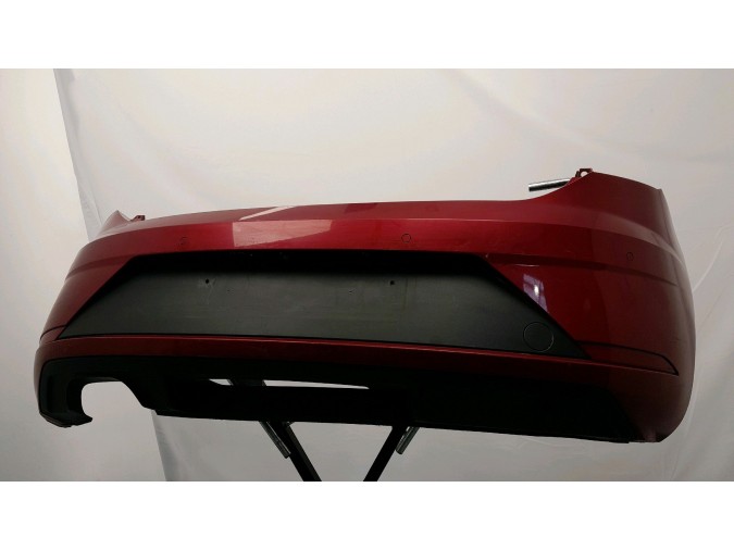 PARAGOLPES TRASERO SEAT LEON ROJO 2017