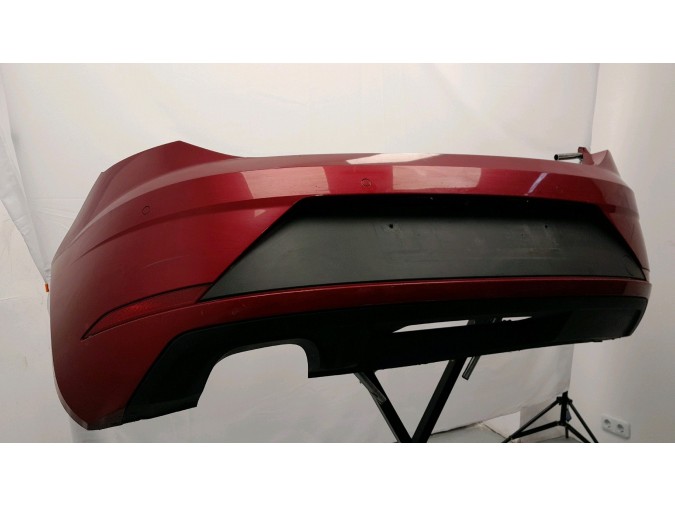 PARAGOLPES TRASERO SEAT LEON ROJO 2017