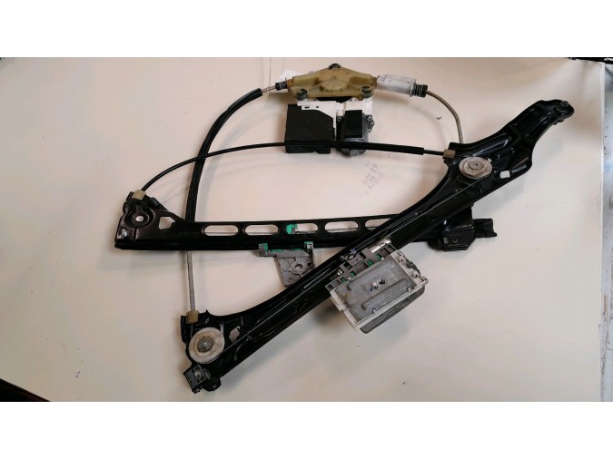 ELEVALUNAS DELANTERO DERECHO  AUDI TT 2006
