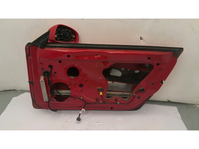 PUERTA DELANTERA DERECHA AUDI TT ROJA 2006