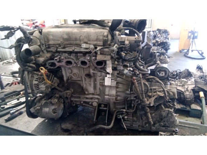 MOTOR CON ACCESORIOS Y CAJA DE CAMBIOS NISSAN PRIMERA 1998