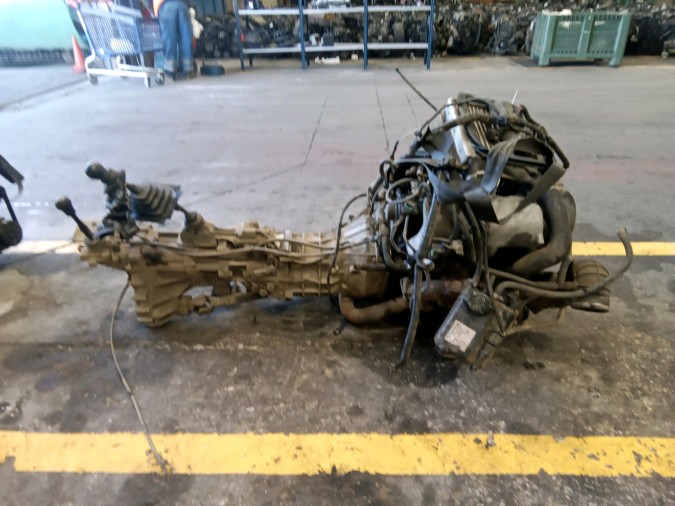 MOTOR CON ACCESORIOS Y CAJA DE CAMBIOS SUZUKI VITARA 2002