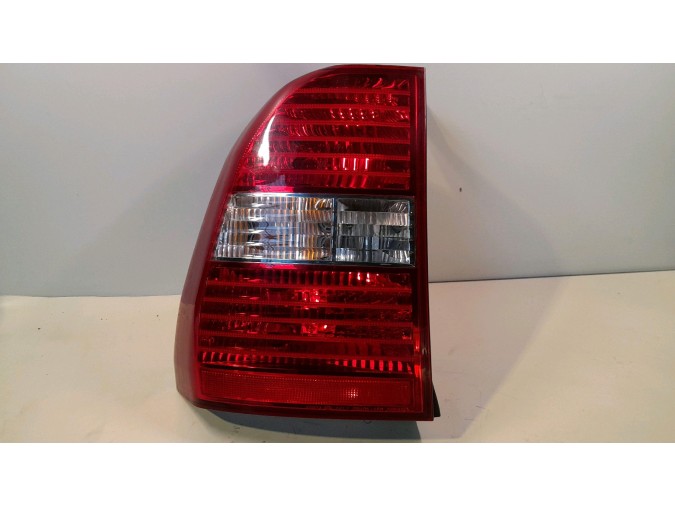 PILOTO TRASERO IZQUIERDO KIA SPORTAGE 2006