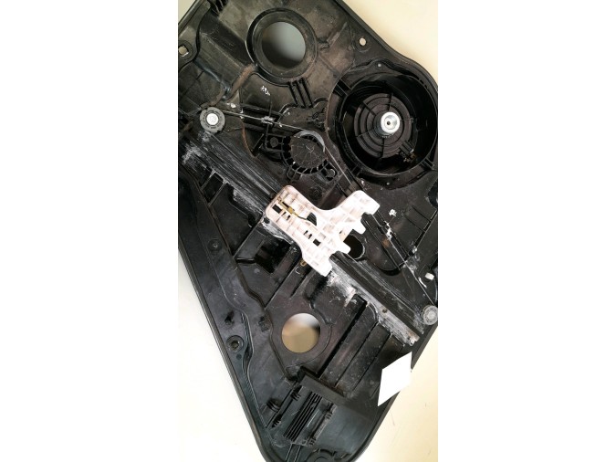 ELEVALUNAS TRASERO IZQUIERDO HYUNDAI I30 2014