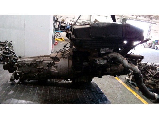 MOTOR CON ACCESORIOS Y CAJA DE CAMBIOS BMW 320D 2004