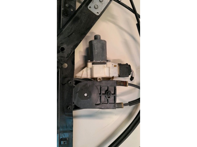 ELEVALUNAS DELANTERO DERECHO FORD MONDEO 2008