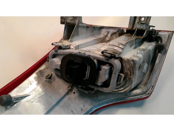 PILOTO TRASERO DERECHO CITROEN C4 PICASSO 2008