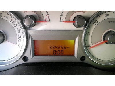 ALETA TRASERA IZQUIERDA FIAT LINEA 2007