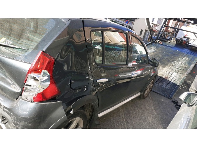 MECANICA TRASERA DACIA SANDERO 2012