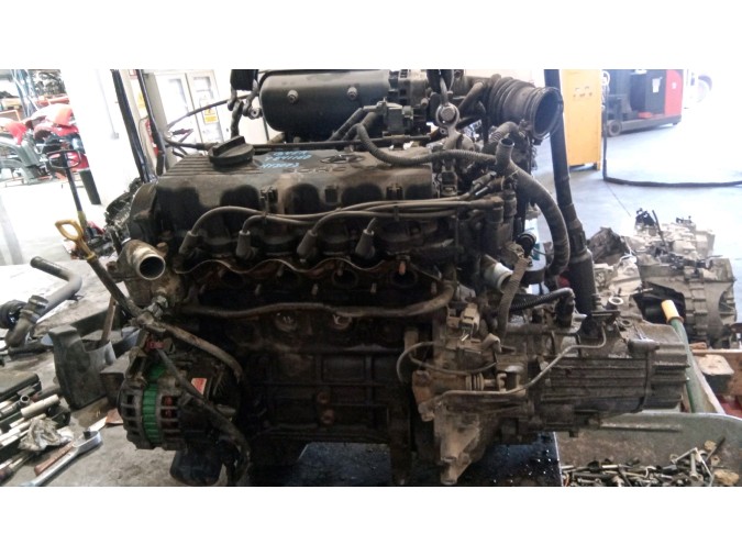 MOTOR CON ACCESORIOS Y CAJA DE CAMBIOS HYUNDAI ACCENT 2000