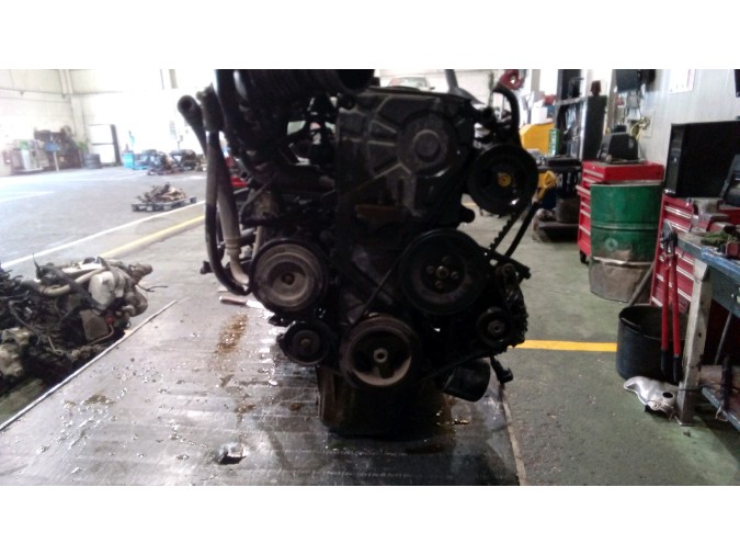 MOTOR CON ACCESORIOS Y CAJA DE CAMBIOS HYUNDAI MATRIX 2003