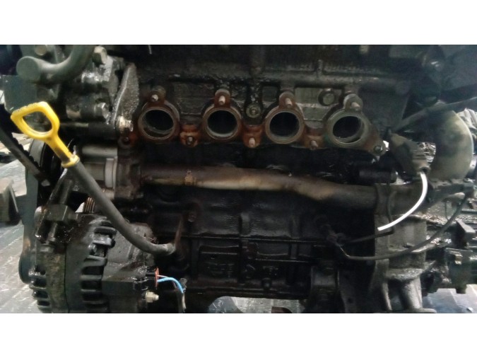 MOTOR CON ACCESORIOS Y CAJA DE CAMBIOS HYUNDAI MATRIX 2003