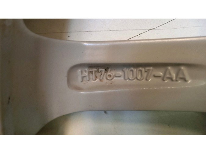 LLANTA ALUMINIO FORD TRANSIT COURIER 2019