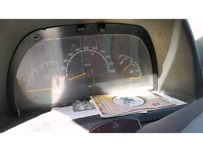 ALETA TRASERA IZQUIERDA MERCEDES VITO 2002