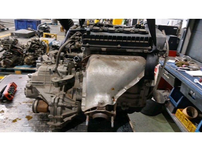 MOTOR CON ACCESORIOS Y CAJA DE CAMBIOS MITSUBISHI COLT 2007