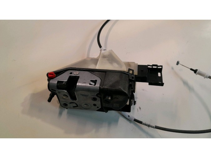 CERRADURA PUERTA TRASERA IZQUIERDA PEUGEOT 3008 2020