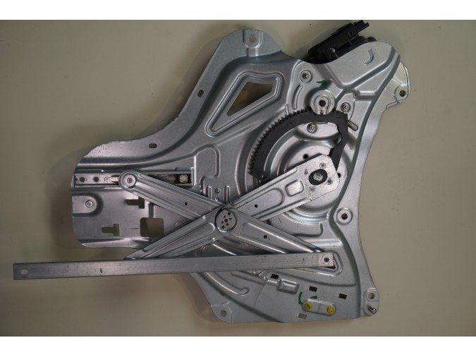 ELEVALUNAS DELANTERO IZQUIERDO HYUNDAI IX35 2013