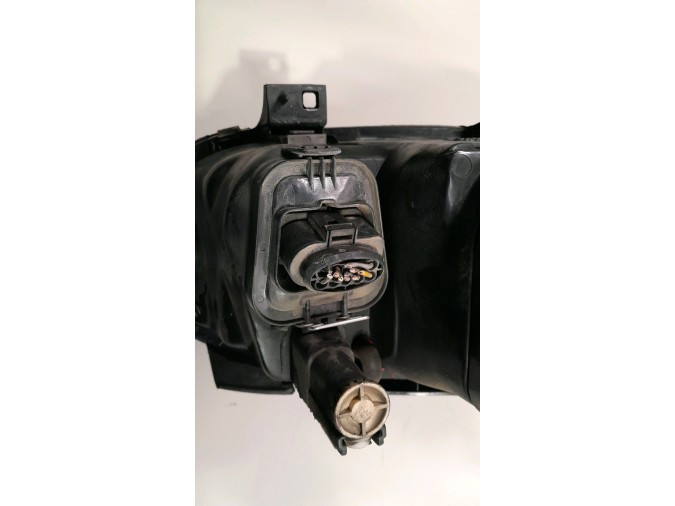 FARO DELANTERO IZQUIERDO VOLKSWAGEN GOLF 2001