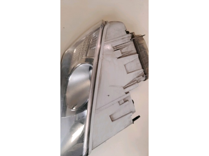 FARO DELANTERO DERECHO SKODA OCTAVIA 2006