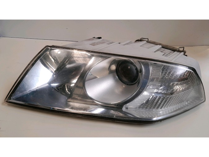 FARO DELANTERO IZQUIERDO SKODA OCTAVIA 2006