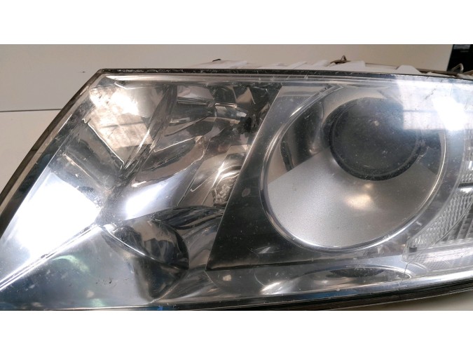 FARO DELANTERO IZQUIERDO SKODA OCTAVIA 2006