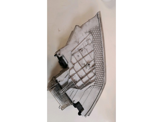 FARO DELANTERO IZQUIERDO SKODA OCTAVIA 2006