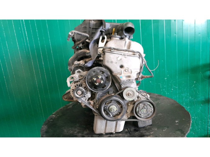 MOTOR CON ACCESORIOS Y CAJA DE CAMBIOS SUZUKI ALTO