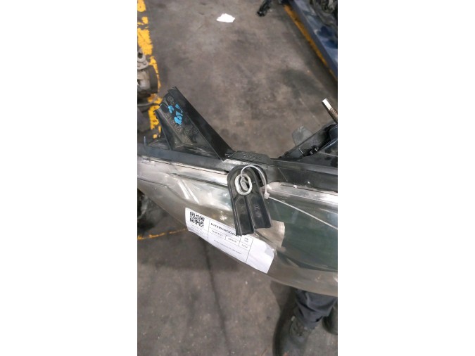 FARO DELANTERO DERECHO PEUGEOT BIPPER 2014