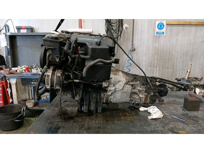MOTOR DE ARRANQUE  BMW 320D 2001