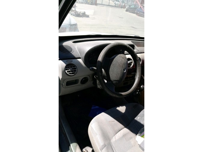 PRETENSOR CINTURÓN DELANTERO DERECHO RENAULT KANGOO EXPRESS 2006