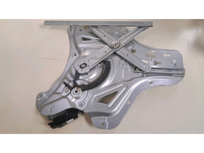 ELEVALUNAS DELANTERO IZQUIERDO HYUNDAI IX35 2014