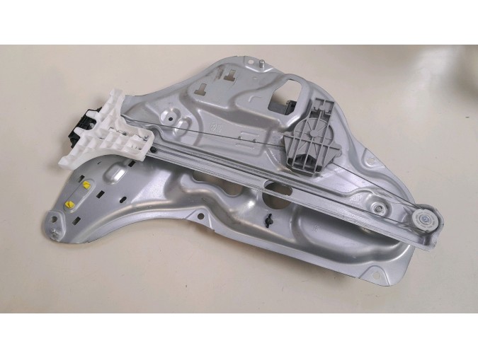 ELEVALUNAS TRASERO IZQUIERDO HYUNDAI IX35 2014
