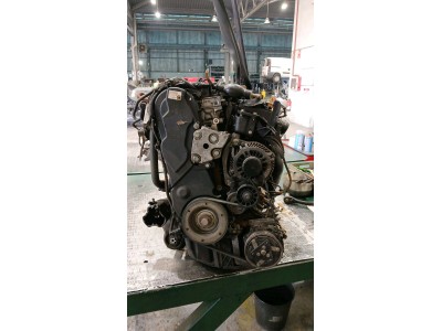 MOTOR CON ACCESORIOS Y CAJA DE CAMBIOS PEUGEOT 607 2006