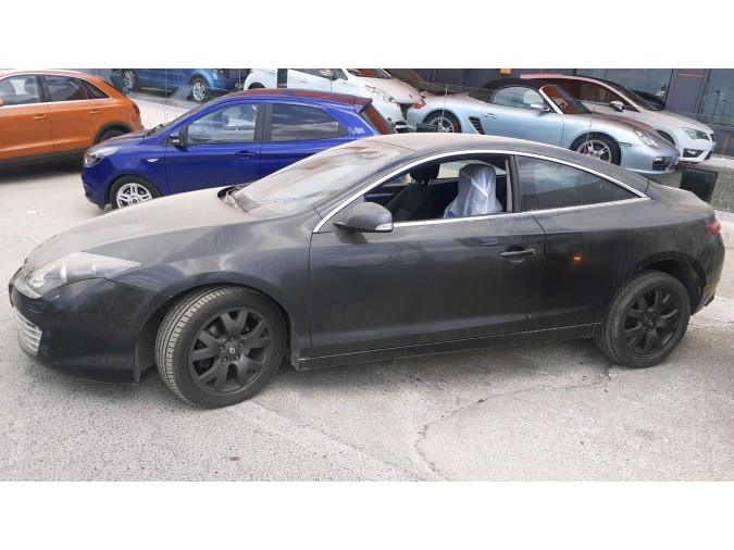 Radiador de Agua RENAULT LAGUNA 2011