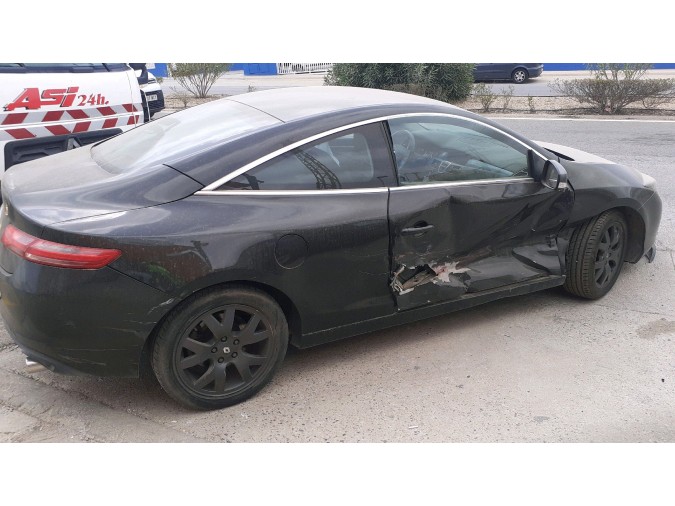 CERRADURA PORTÓN TRASERO RENAULT LAGUNA 2011