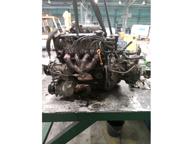 MOTOR CON ACCESORIOS Y CAJA DE CAMBIOS CHEVROLET AVEO 2005