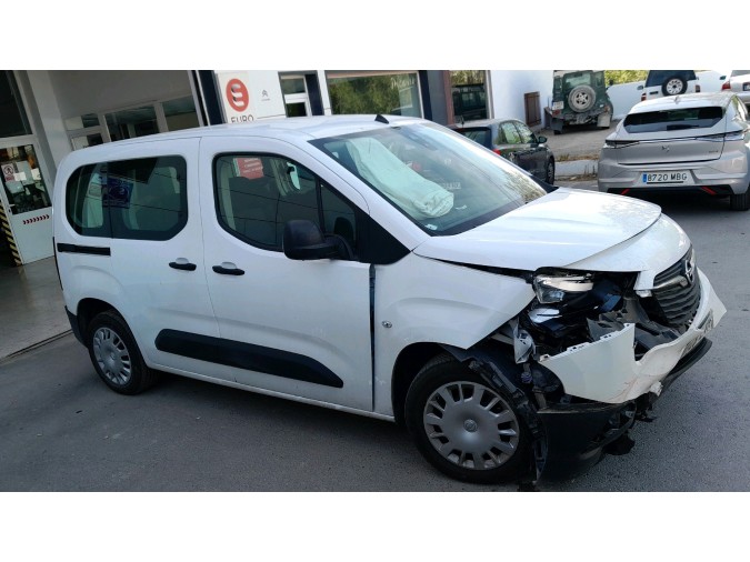 PRETENSOR CINTURÓN DELANTERO IZQUIERDO OPEL COMBO 2021