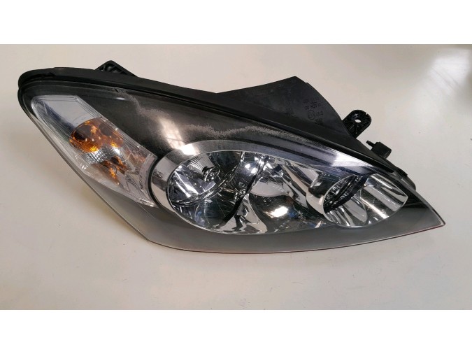FARO DELANTERO DERECHO KIA CEED 2009