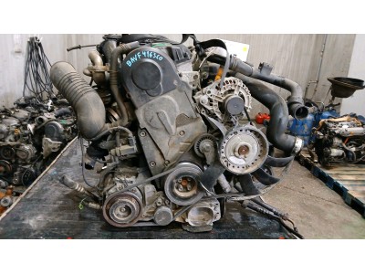 MOTOR CON ACCESORIOS Y CAJA DE CAMBIOS VOLKSWAGEN PASSAT