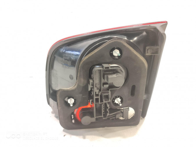 PILOTO TRASERO IZQUIERDO INTERIOR VOLKSWAGEN TOUAREG 2007