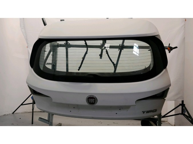PORTON TRASERO FIAT TIPO BLANCO 2017