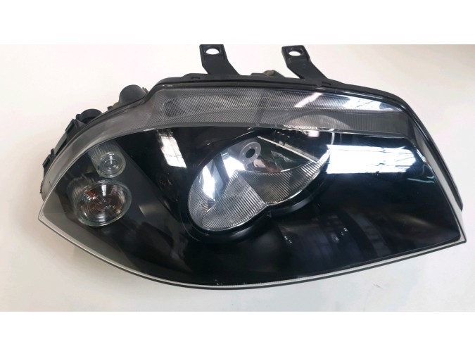 FARO DELANTERO DERECHO SEAT CORDOBA 2003