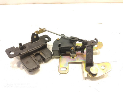 CERRADURA PORTON TRASERO VOLKSWAGEN TOUAREG 2007