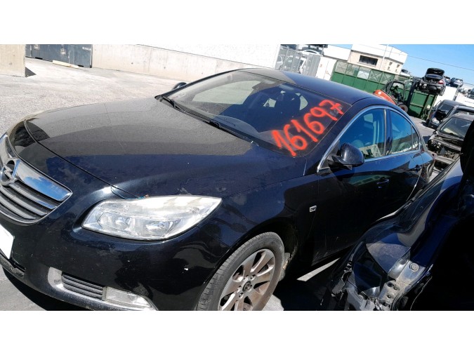 ALETA DELANTERA IZQUIERDA OPEL INSIGNIA 2010