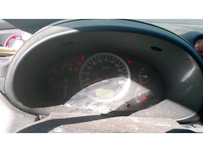 ALETA TRASERA IZQUIERDA NISSAN TINO 2.2 2003