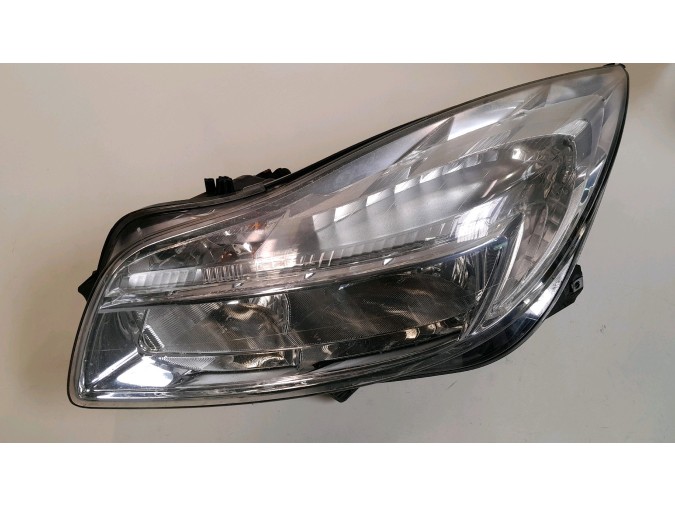 FARO DELANTERO IZQUIERDO OPEL INSIGNIA 2009