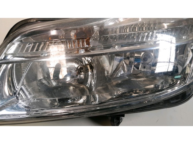FARO DELANTERO IZQUIERDO OPEL INSIGNIA 2009
