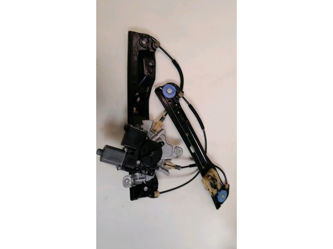 ELEVALUNAS DELANTERO IZQUIERDO OPEL INSIGNIA