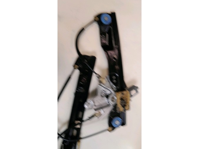 ELEVALUNAS DELANTERO IZQUIERDO OPEL INSIGNIA